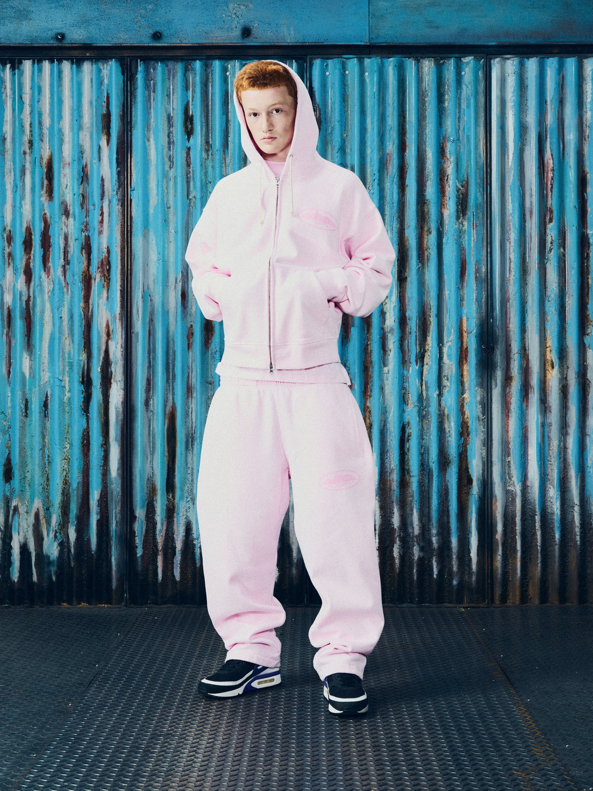 ISLAND KNOCKOUT SWEATPANT [PINK]