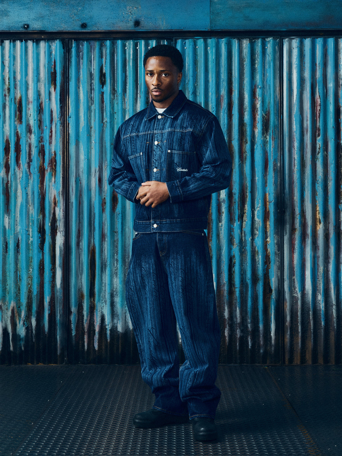 STRIKE DENIM JACKET [DARK WASH]