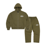 ISLAND PUFF PRINT TRACKSUIT [OLIVE]
