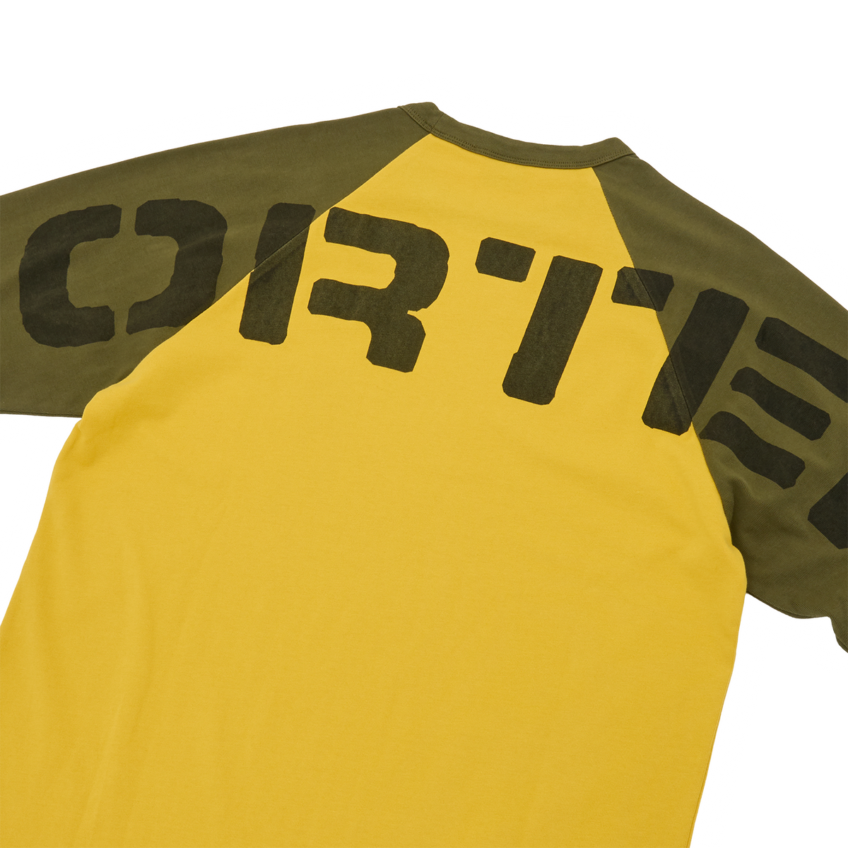 STENCIL RAGLAN LS [GOLD/OLIVE]